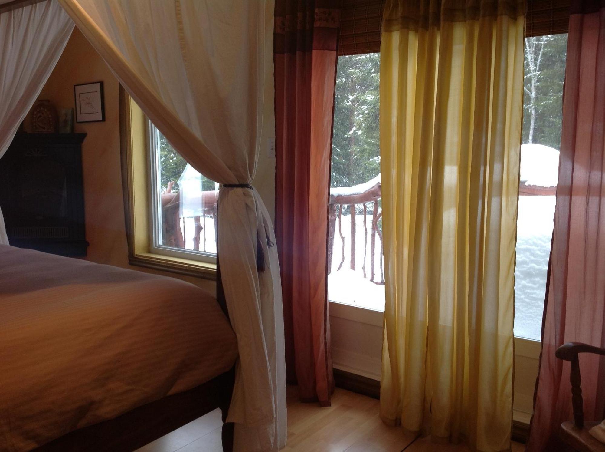 مونت تريمبلانت Gite Crystal Inn المظهر الخارجي الصورة